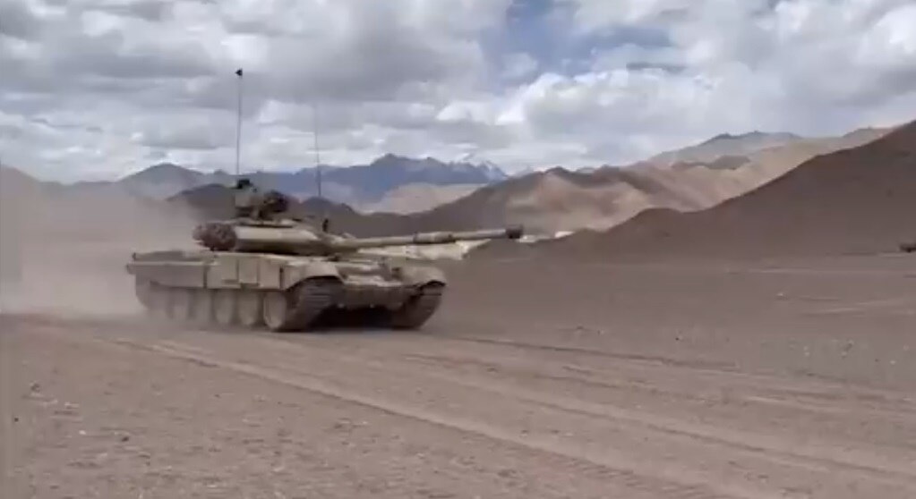 टी-90 टैंक