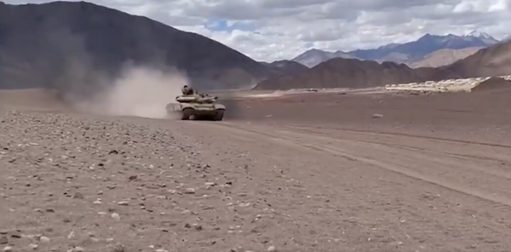 टी-90 टैंक