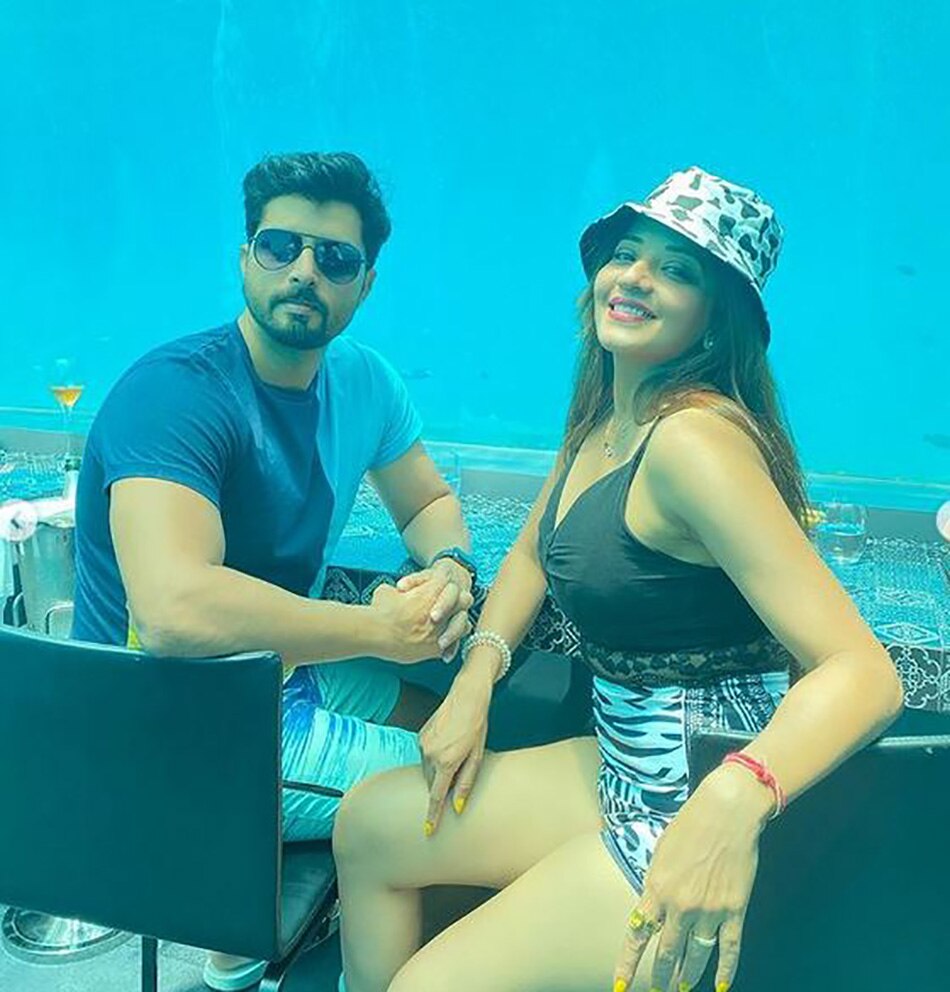  मोनालिसा