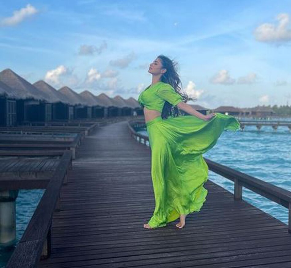 मौनी रॉय