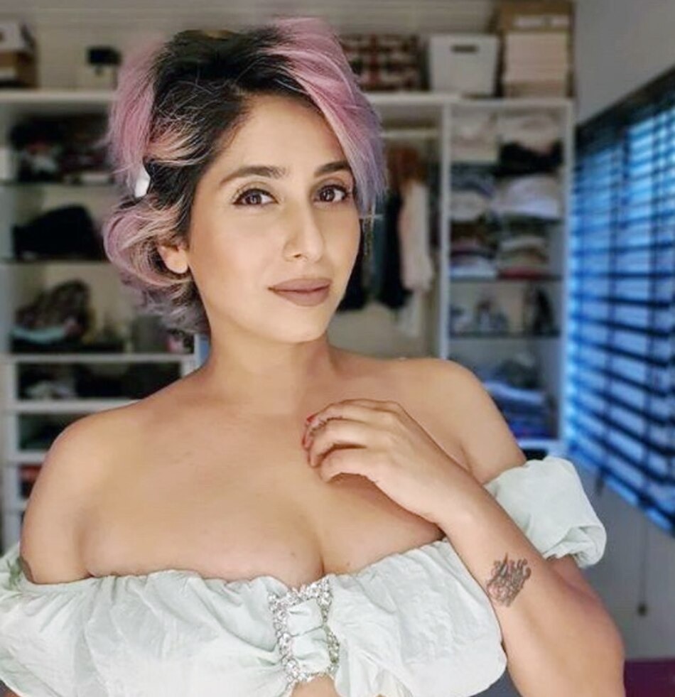 नेहा भसीन 