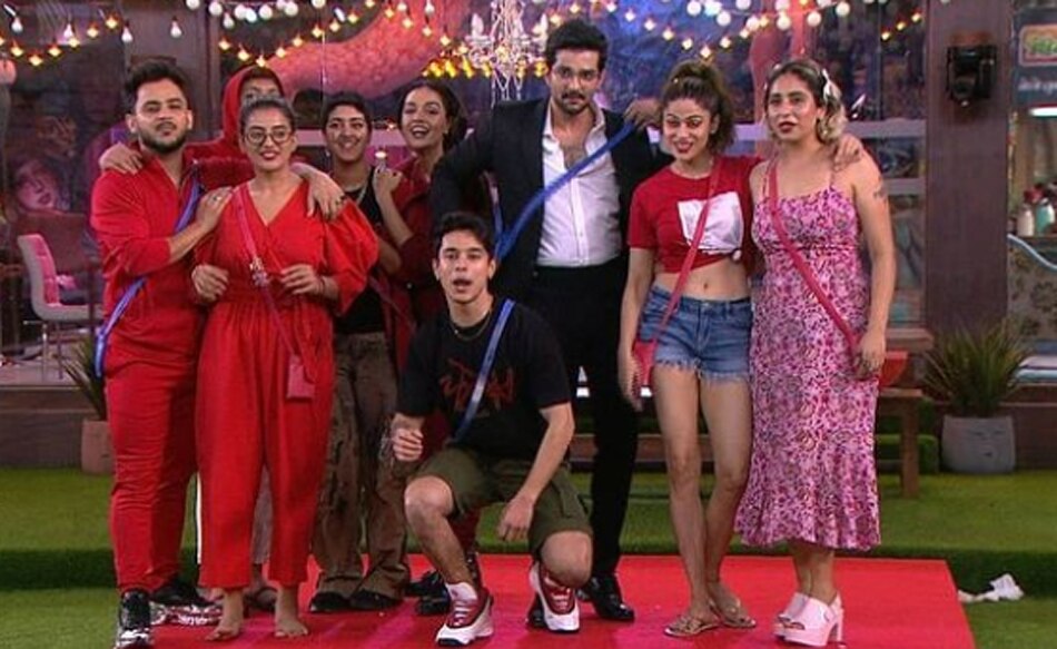 नेहा भसीन और कंटेस्टेंट्स 