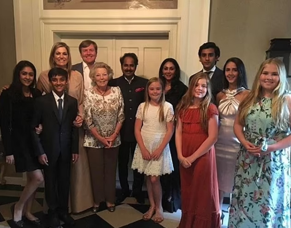 रॉयल क्लास फैमिली का गजब स्वैग