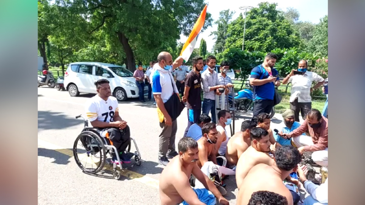 protest being staged by Punjab para athletes