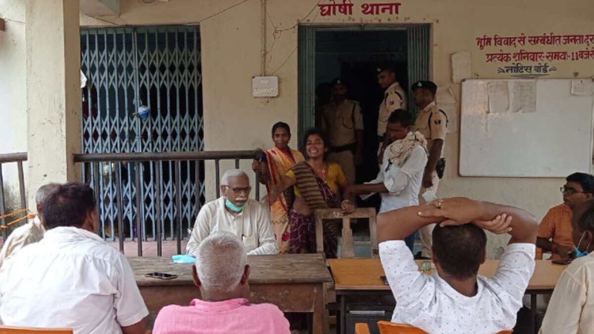 पुलिस कस्टडी में युवक की मौत पर ग्रामीणों का फूटा गुस्सा