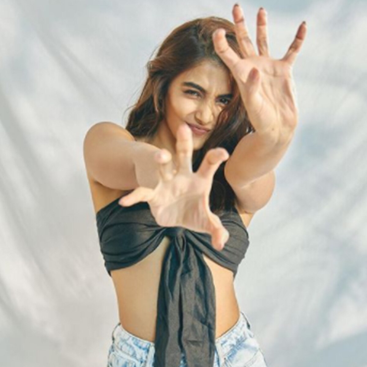 पूजा हेगड़े