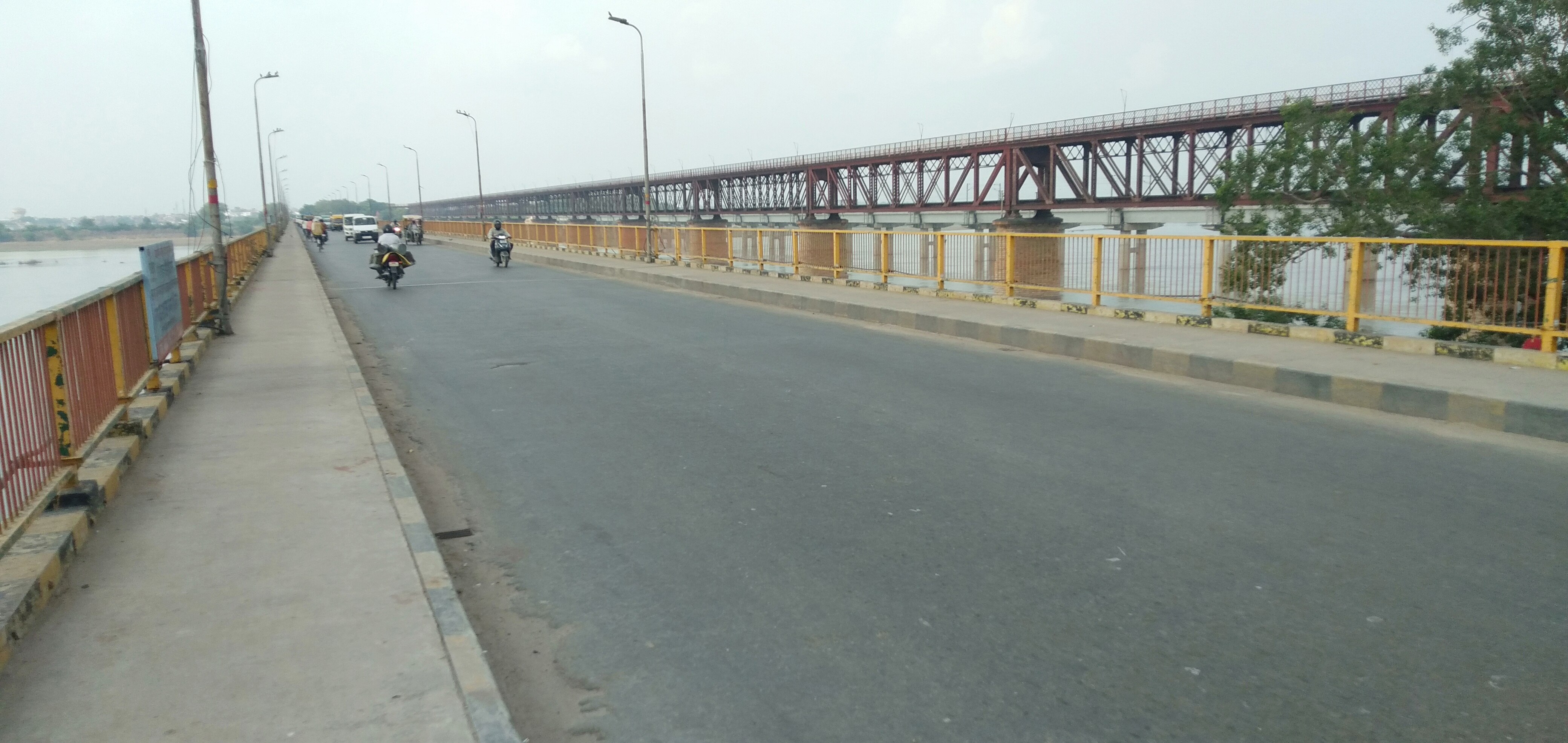 चंद्र शेखर आजाद ब्रिज