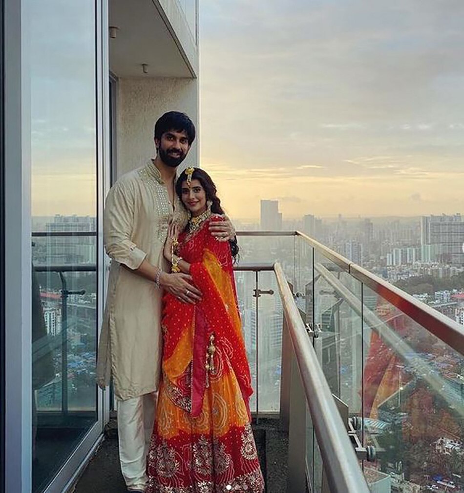 चारू असोपा