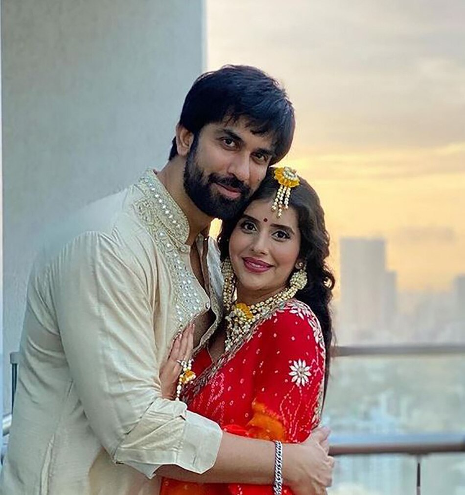 चारू असोपा