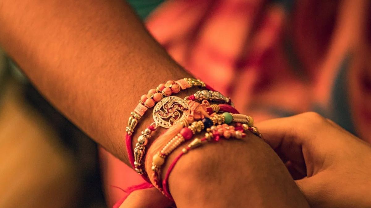 राखी खरीदते समय रखें इन बातों का ध्यान
