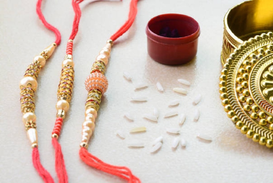 रक्षा बंधन पर इस गांव में सन्नाटा