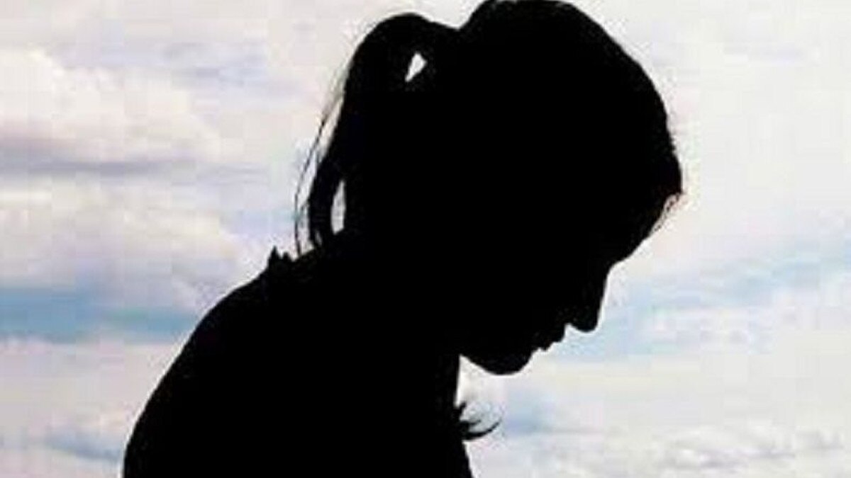 woman did not have children for 6 years then there was pressure to have a relationship with the brother-in-law