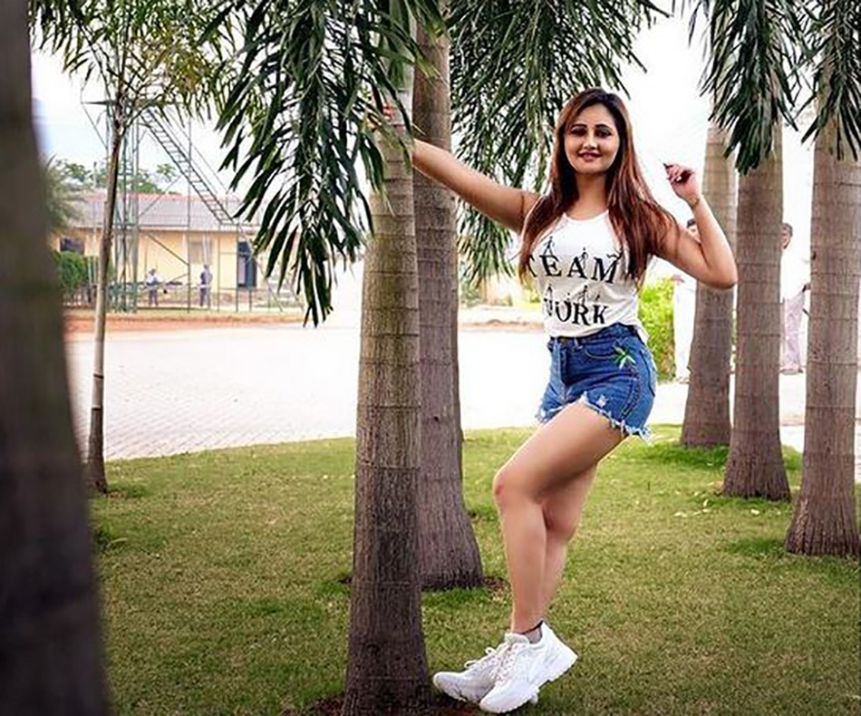 रश्मि देसाई