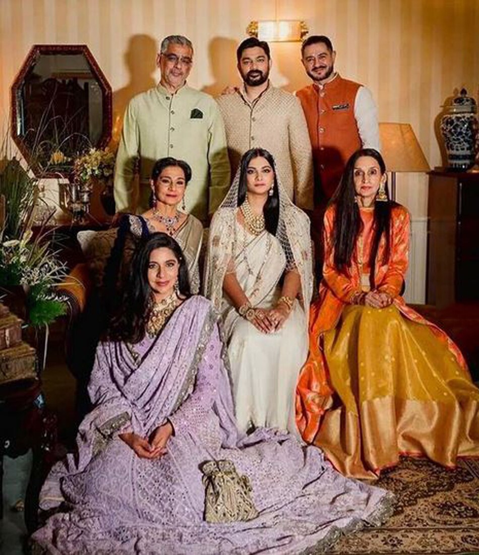 फैमिली संग करण बूलानी