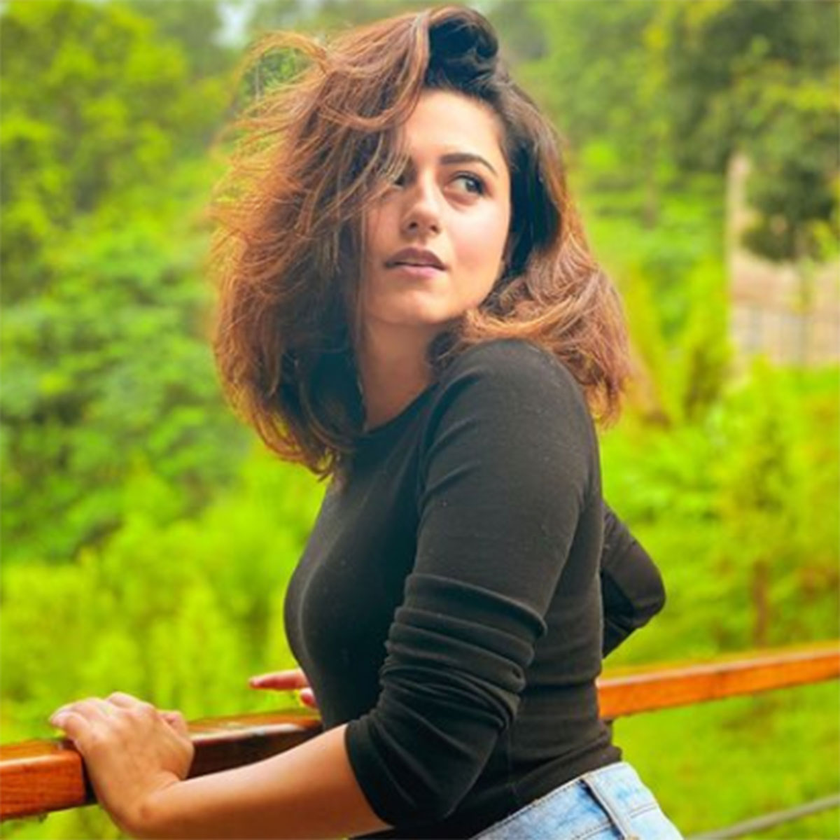 रिद्धि डोगरा