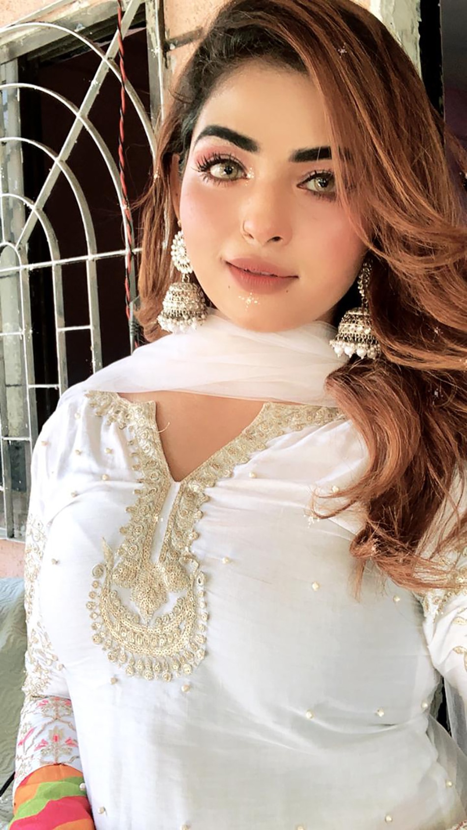 भोजपुरी एक्ट्रेस सबा खान