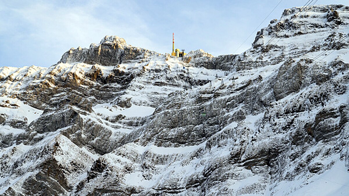 Control Lightning with Laser