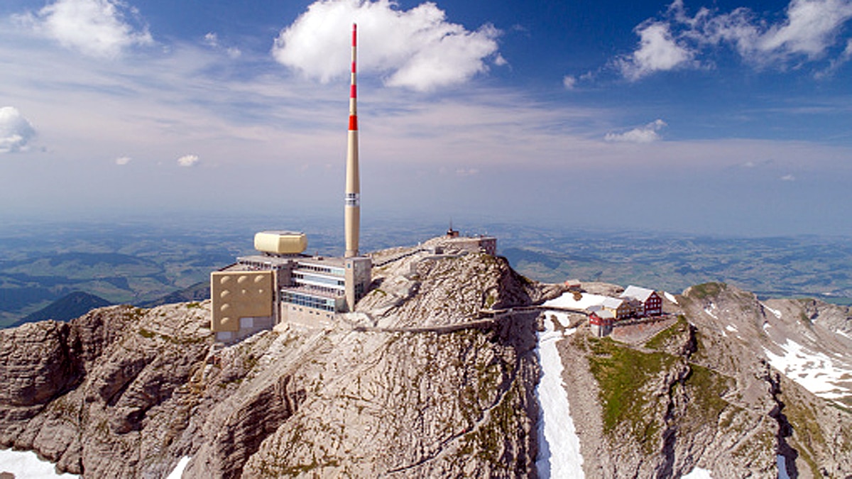 Control Lightning with Laser