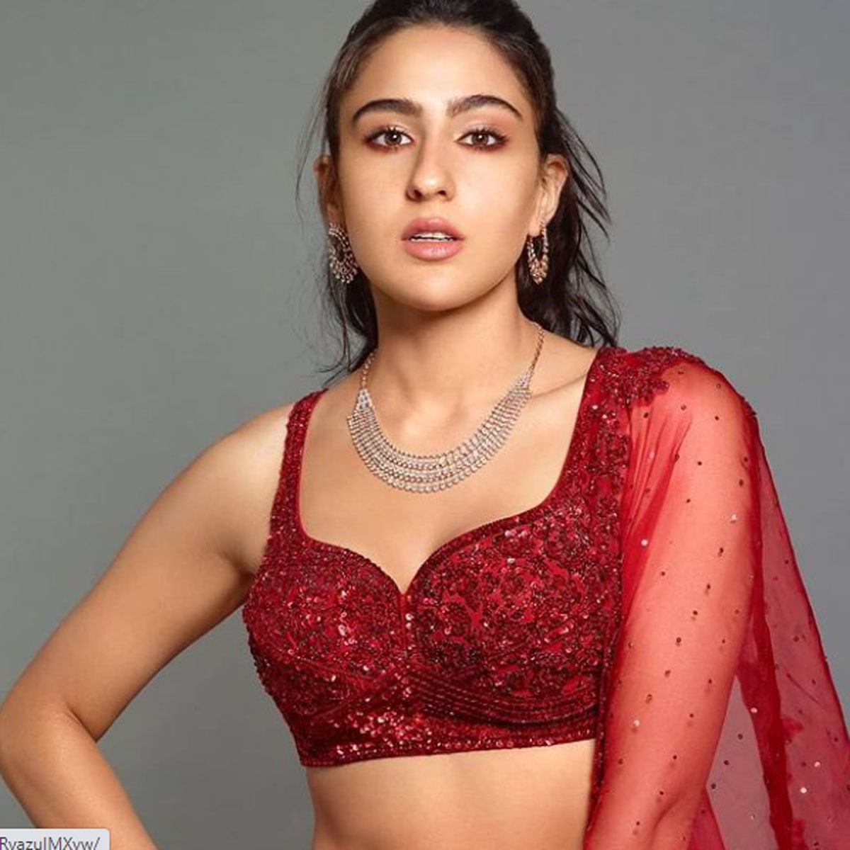 सारा अली खान 