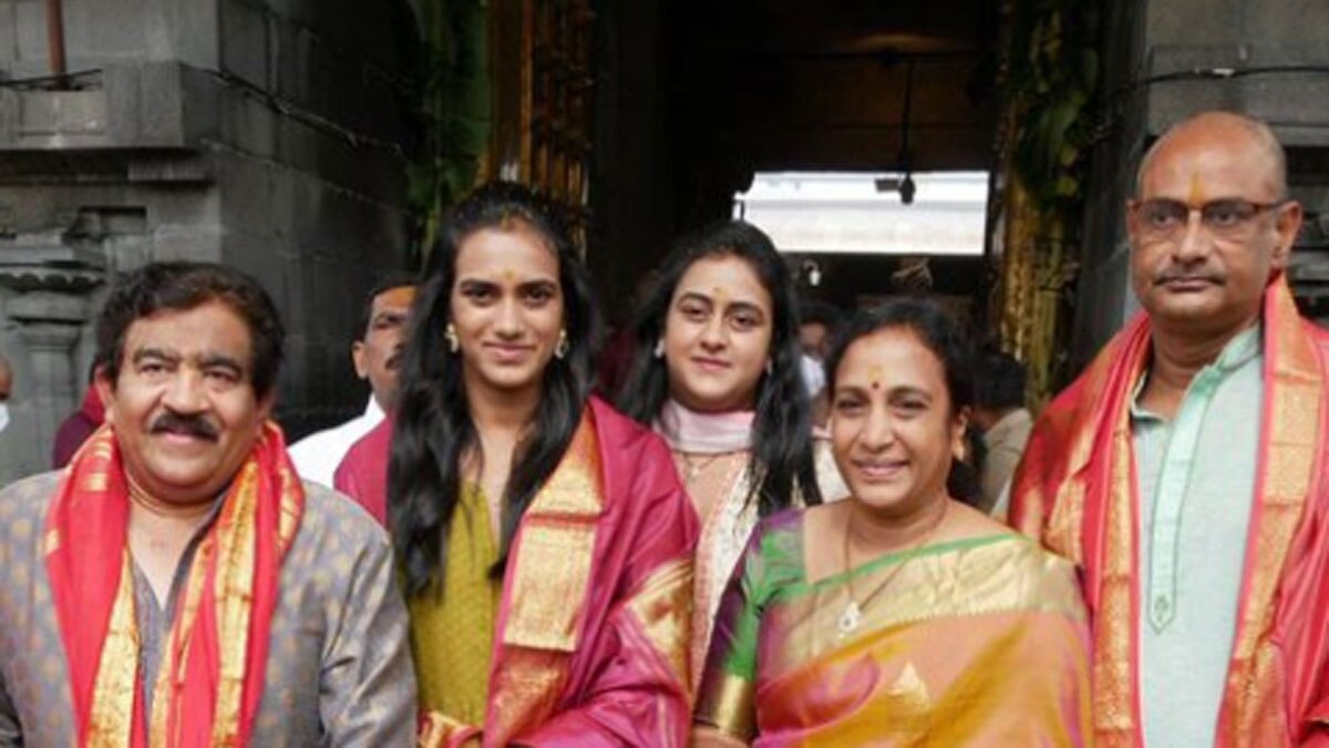 भगवान के दर पर पहुंचे भारतीय खिलाड़ी 