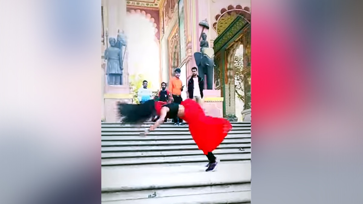 Girl performing stunt in Saree gone viral