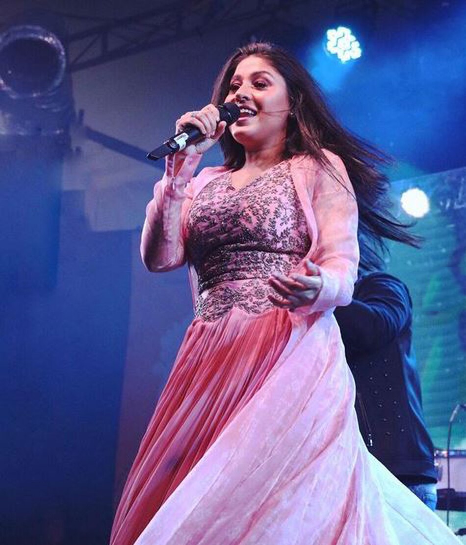 सुनिधि चौहान