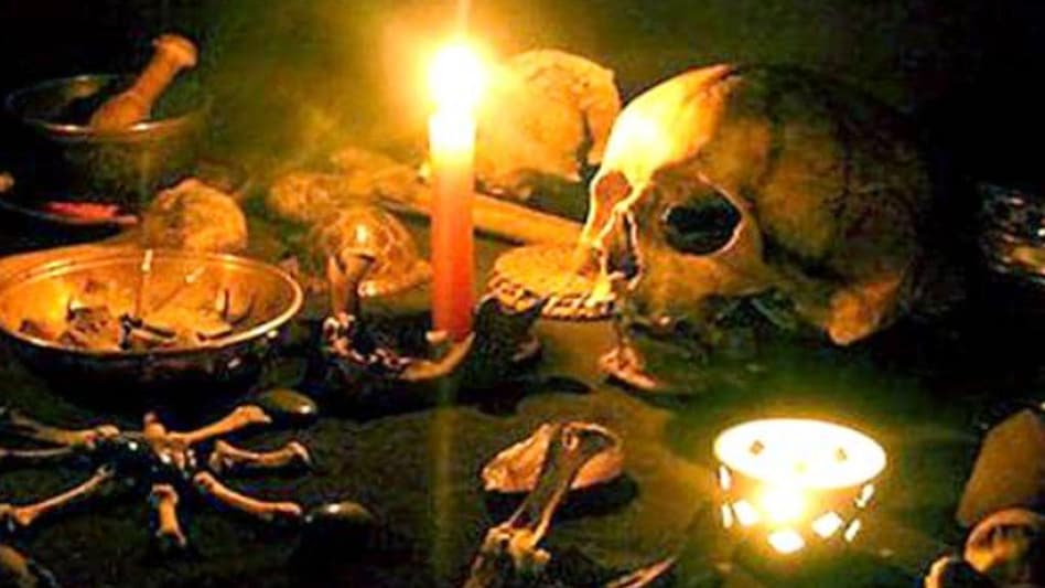  8 साल की मासूम बच्ची की चढ़ा दी बलि