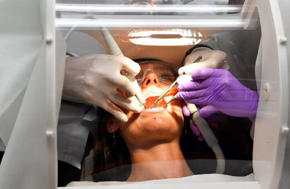 होंठ चबाना घातक बीमारी का संकेत