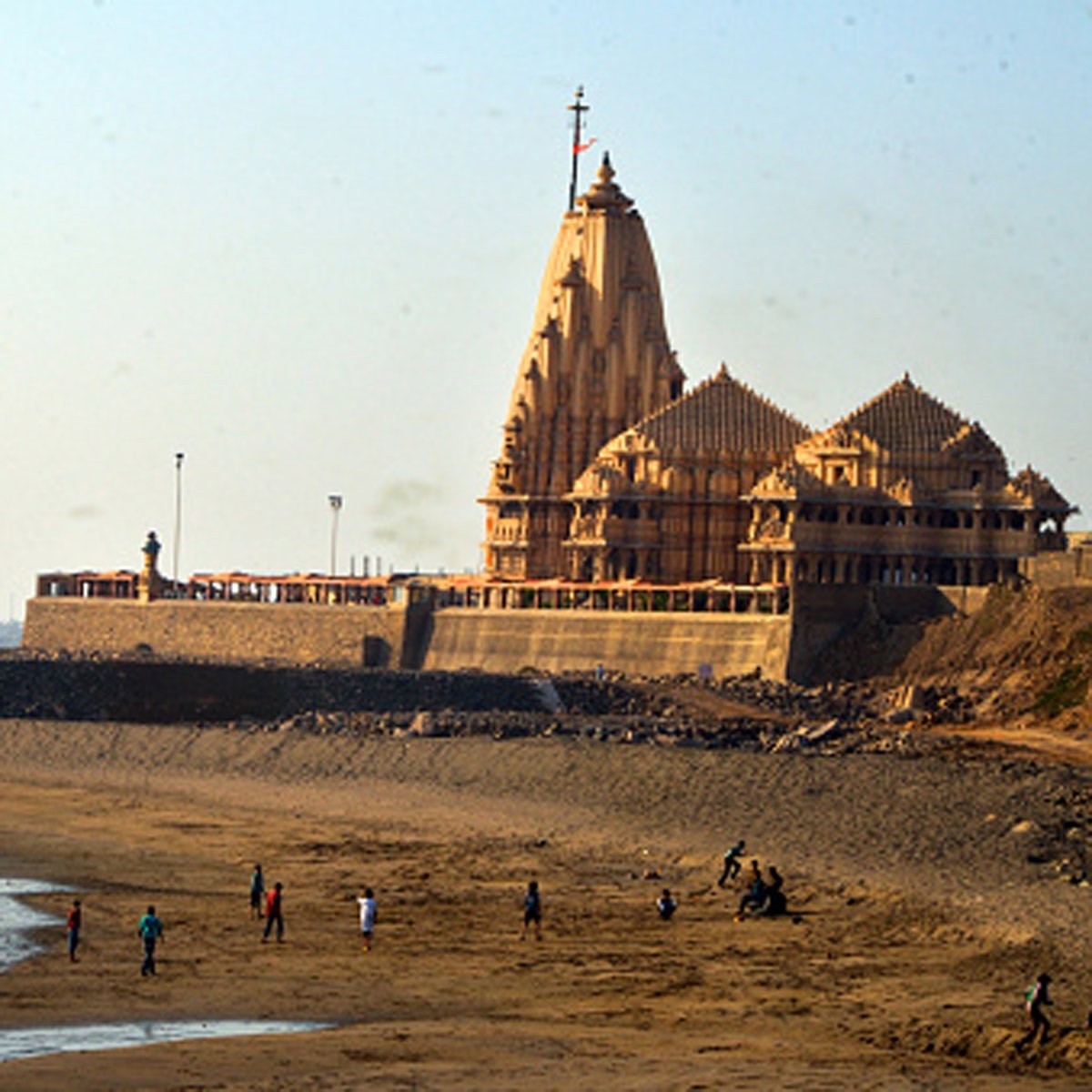 सोमनाथ मंदिर (Getty)