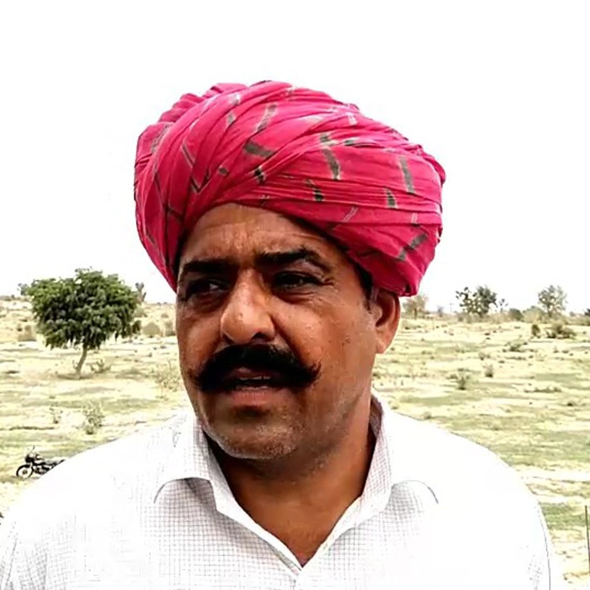 बाड़मेर के स्थानीय निवासी  (aajtak.in)