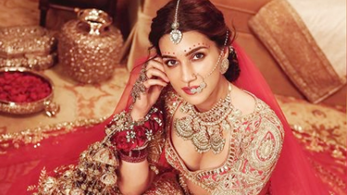 कृति सेनन