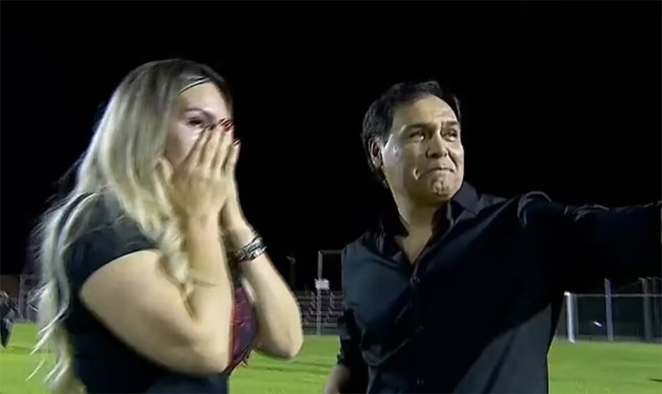 Manager proposes girlfriend