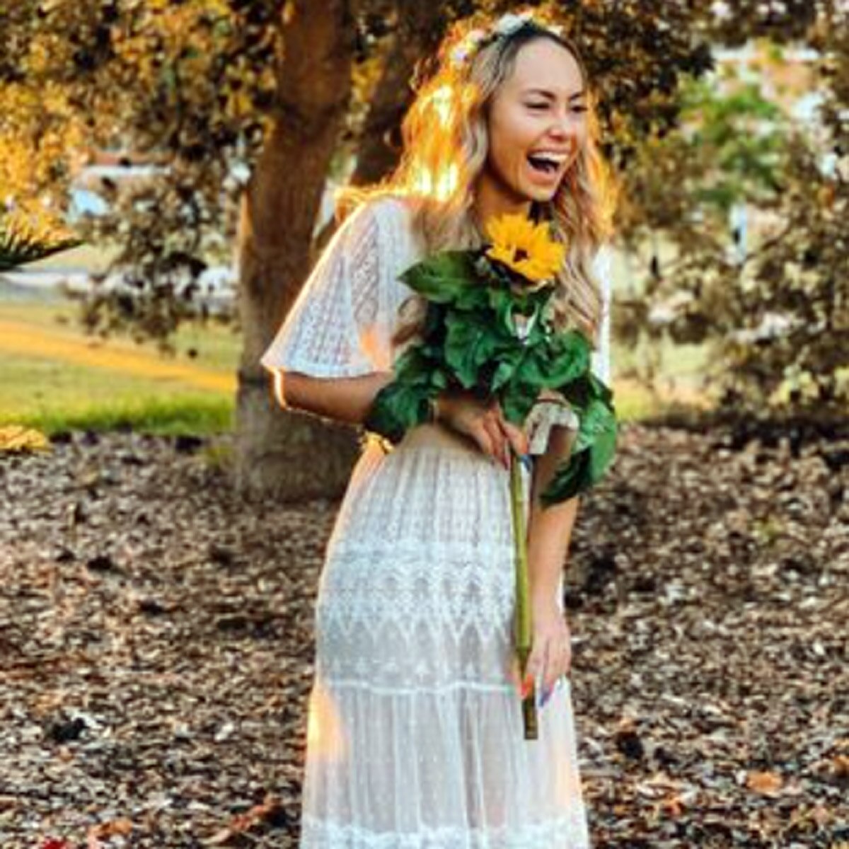 girl-marries herself