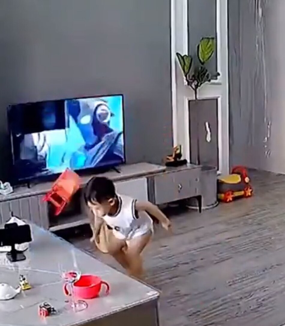 Kid breaks TV