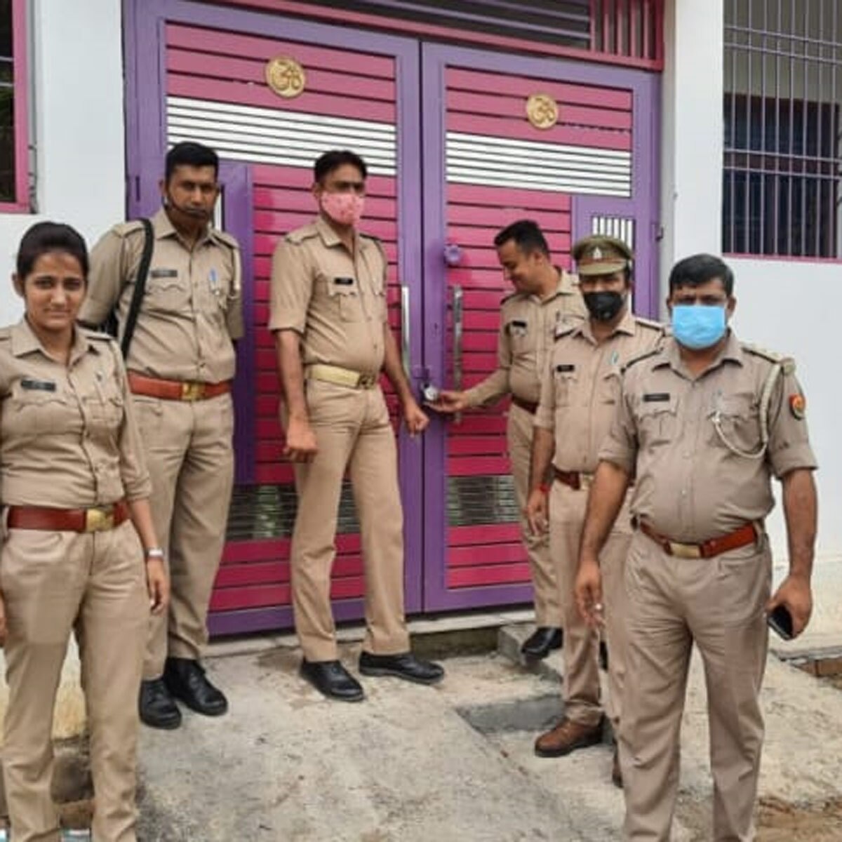 youths beat up the power station in-charge