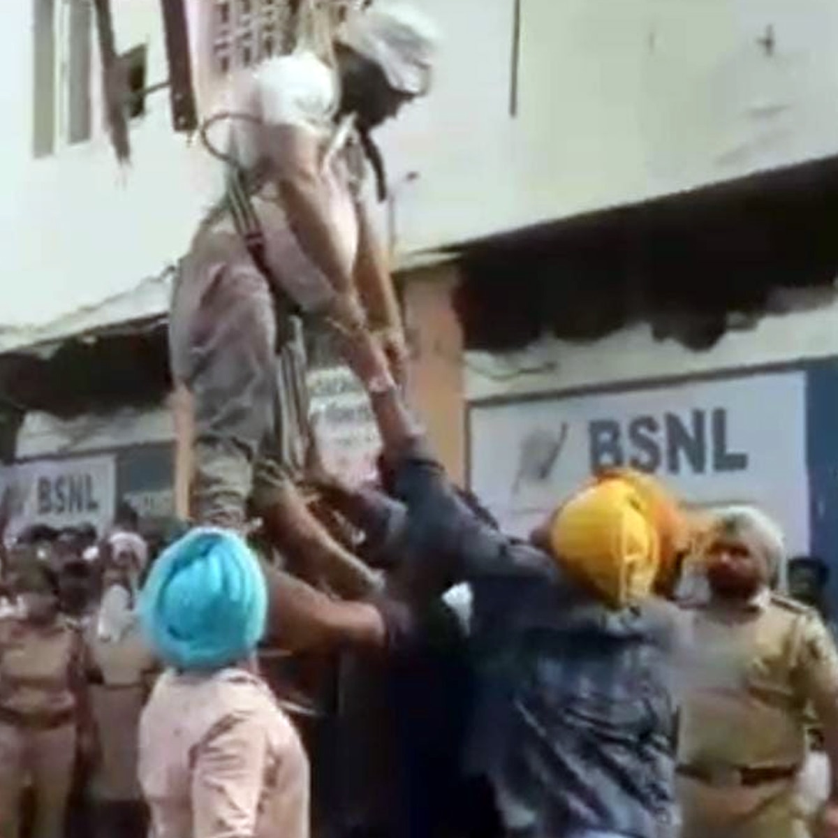 youth remained on mobile tower for 135 days