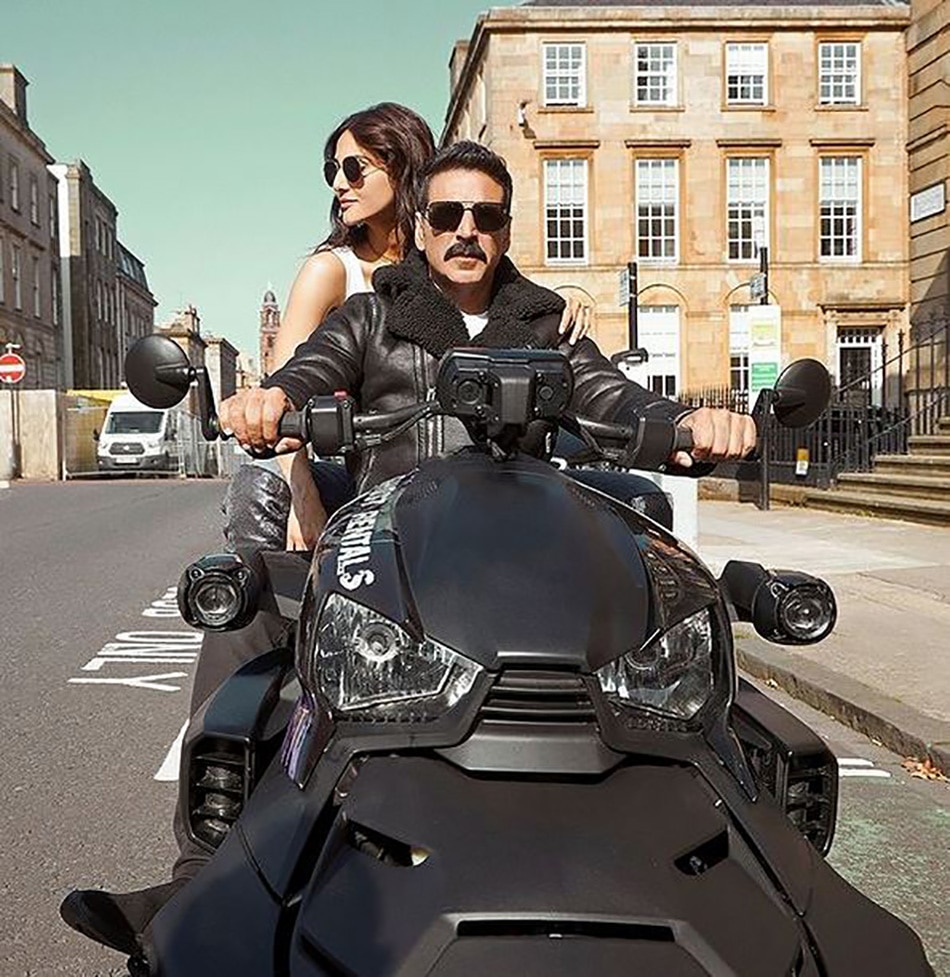  वाणी कपूर 