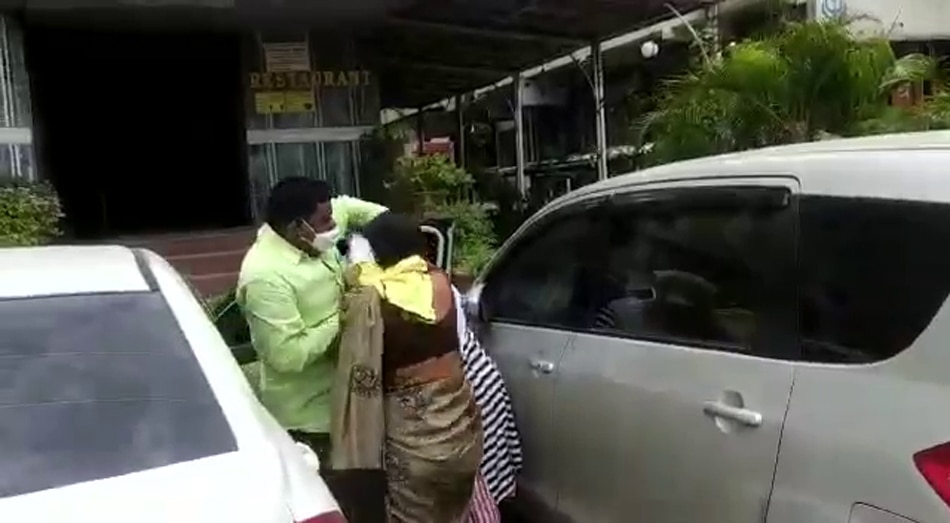 husband caught with girlfriend