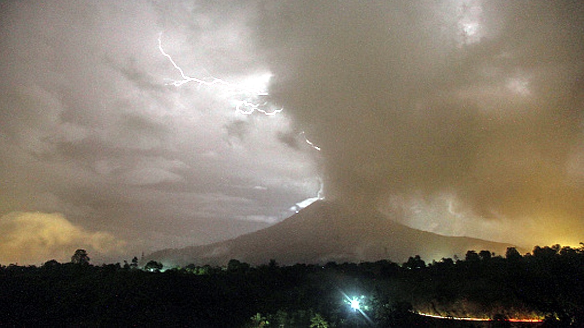 Volcanoes can Cool Earth