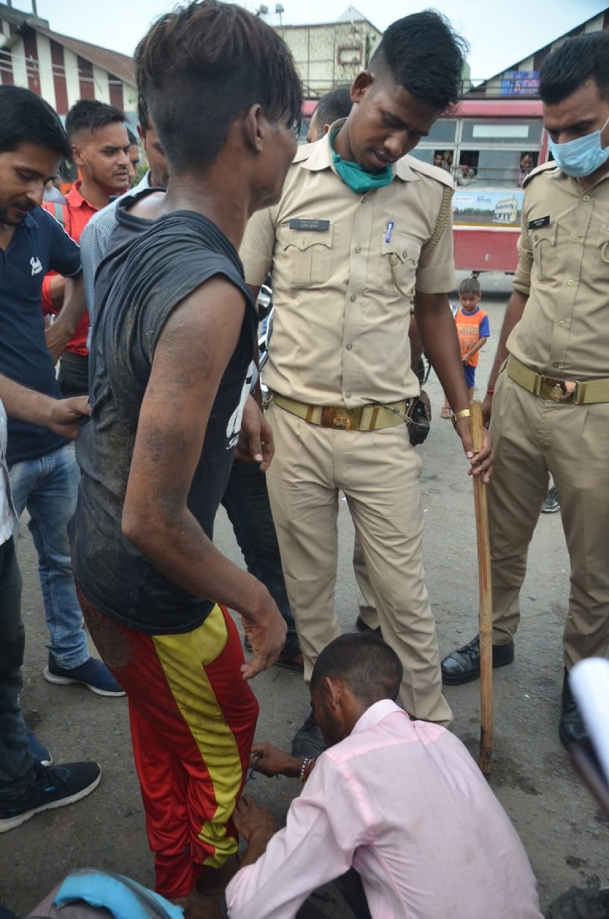 पुलिस ने किया गिरफ्तार