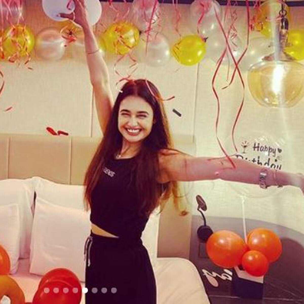 युविका चौधरी