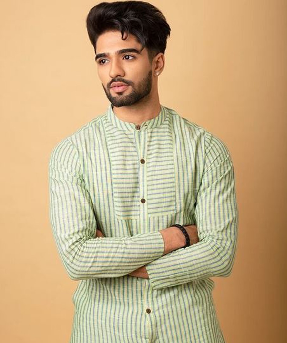 जीशान खान 