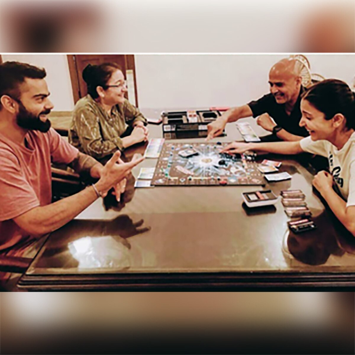 विराट कोहली और अनुष्का शर्मा