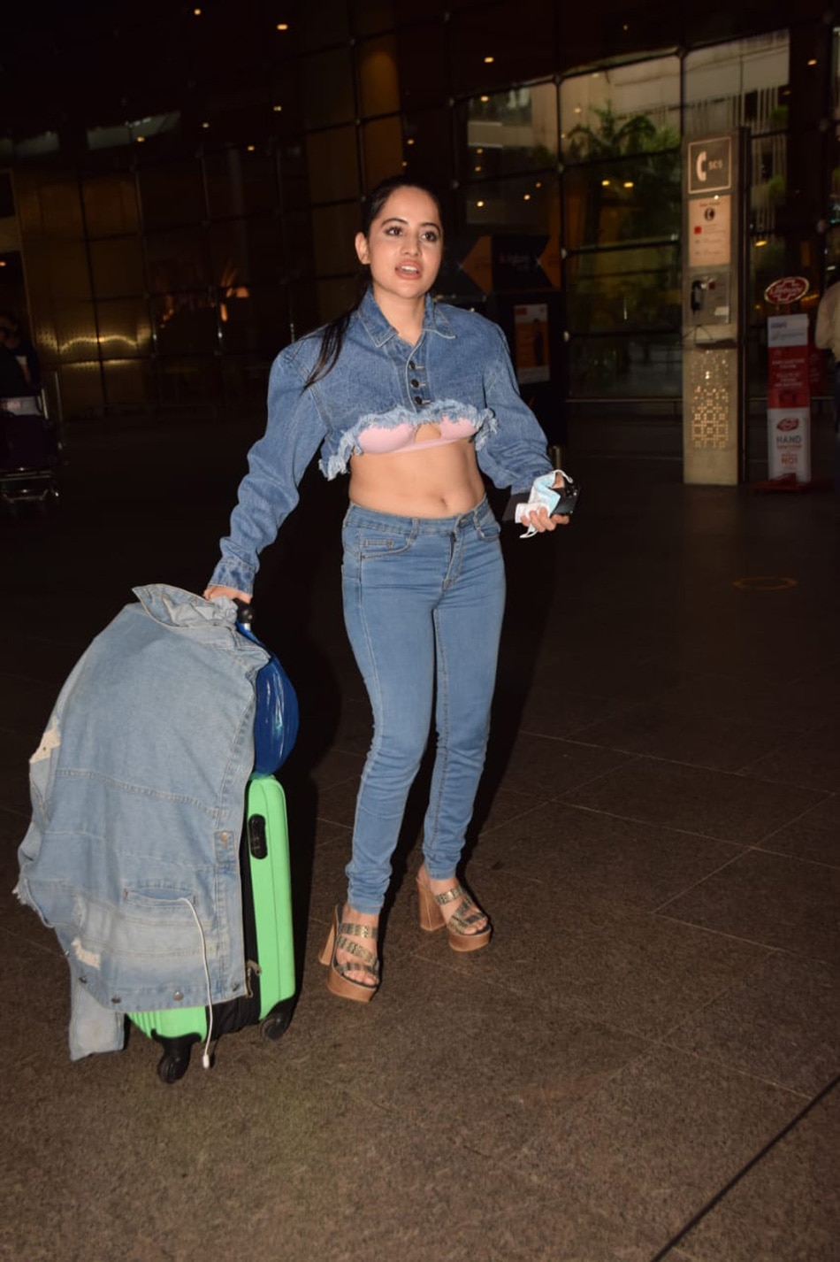 उर्फी जावेद 