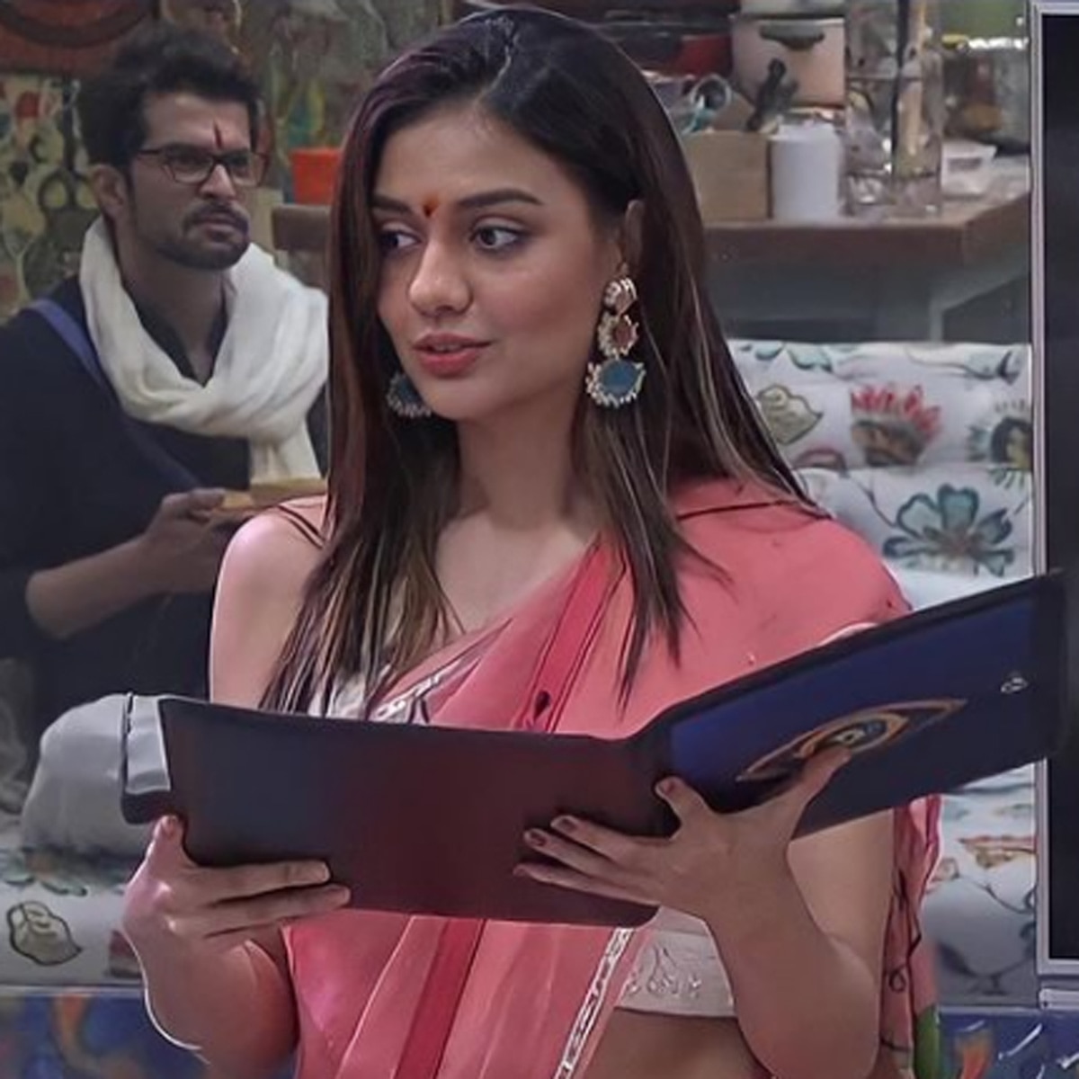 दिव्या अग्रवाल