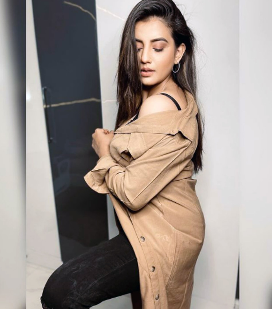 अक्षरा सिंह 