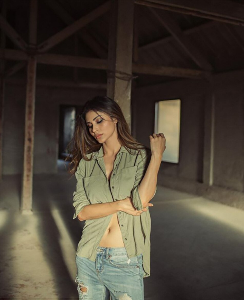 मौनी रॉय