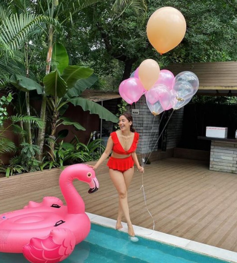  सृष्टि रोडे 