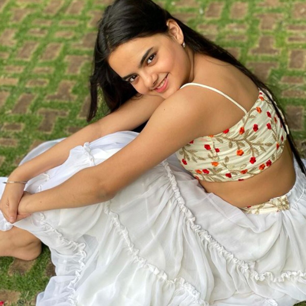 रुहानिका धवन