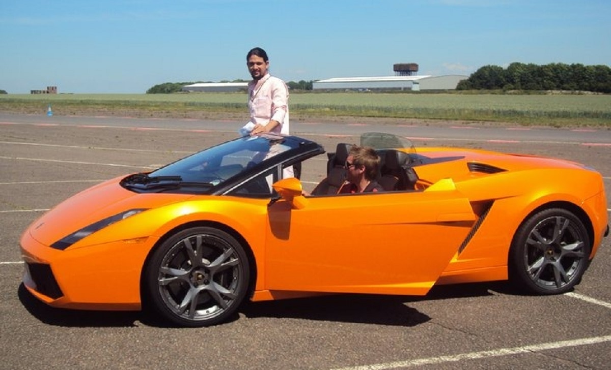 कब्जा करने का आरोप